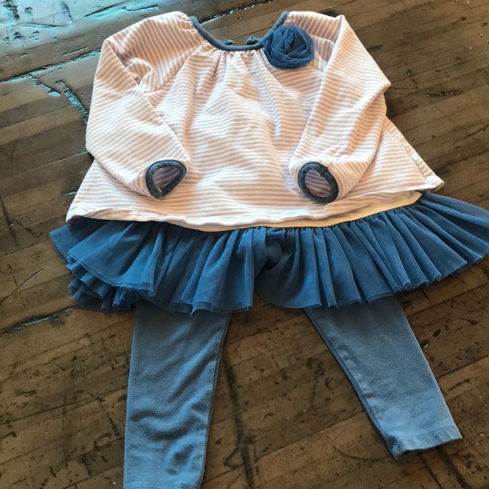 2T Pippa & Julie outfit